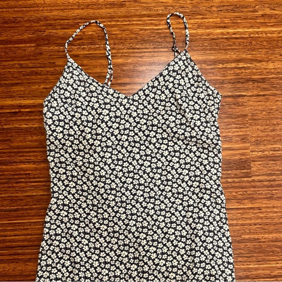 Reformation blue floral classic midi slip dress size 0 EUC - Picture 2 of 6